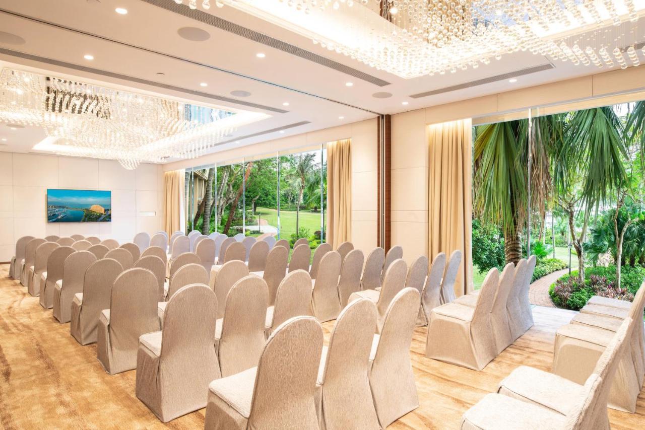 Hong Kong Gold Coast Hotel Eksteriør billede The Garden Hall